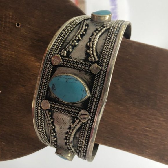 Single Vintage Kuchi Cuff Bracelet: Tribal Turquoise & Lapis Boho Jewelry - Picture 3 of 6
